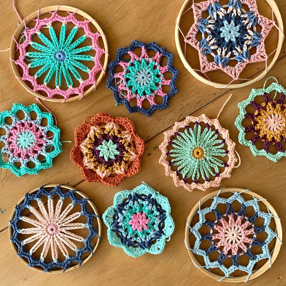 Mini Mandalas Esperança – Amoraria Atelier 3 Mini Mandalas Esperança - Amoraria Atelier 3